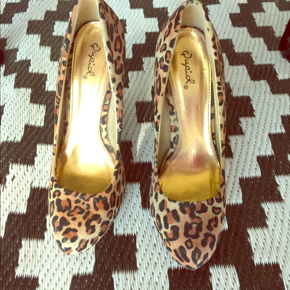 High heels - Picture 2 of 4